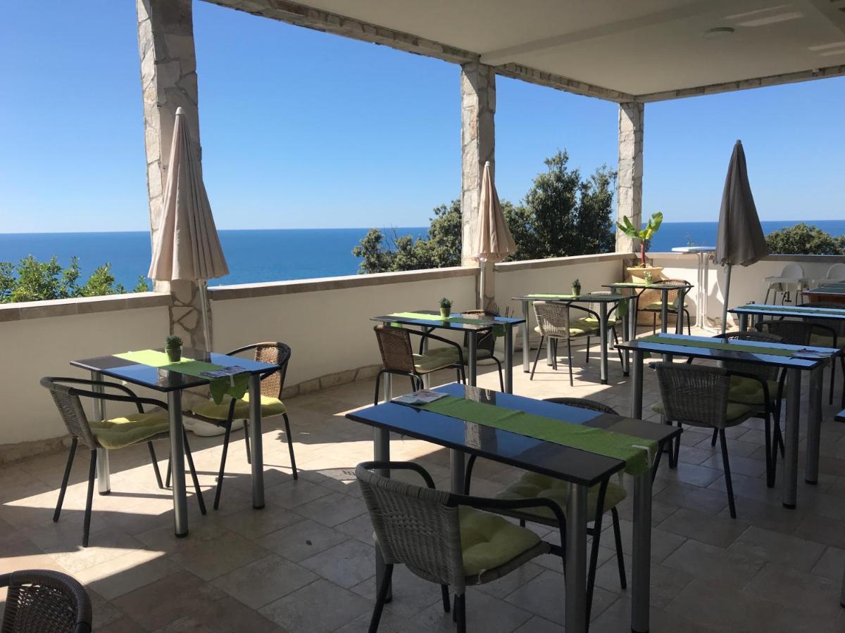 Guesthouse Oaza Emi Dobra Voda Buitenkant foto