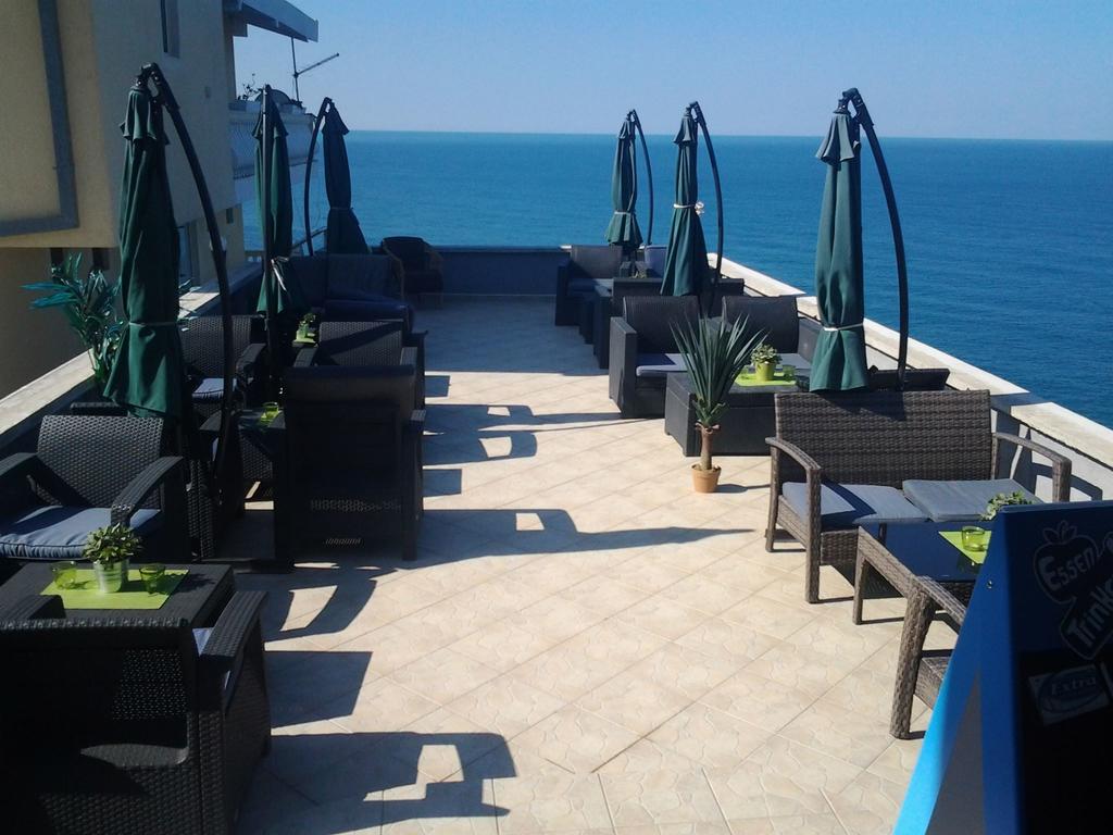 Guesthouse Oaza Emi Dobra Voda Buitenkant foto