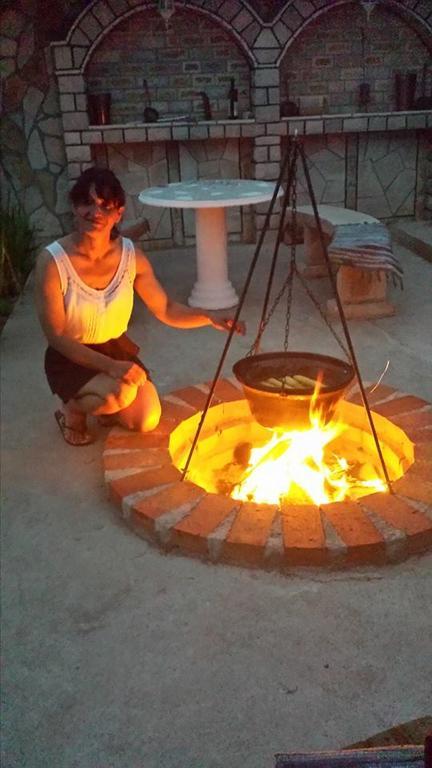 Guesthouse Oaza Emi Dobra Voda Buitenkant foto