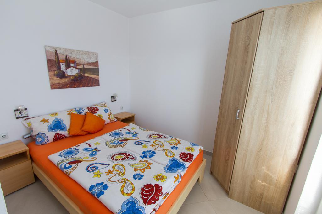 Guesthouse Oaza Emi Dobra Voda Buitenkant foto