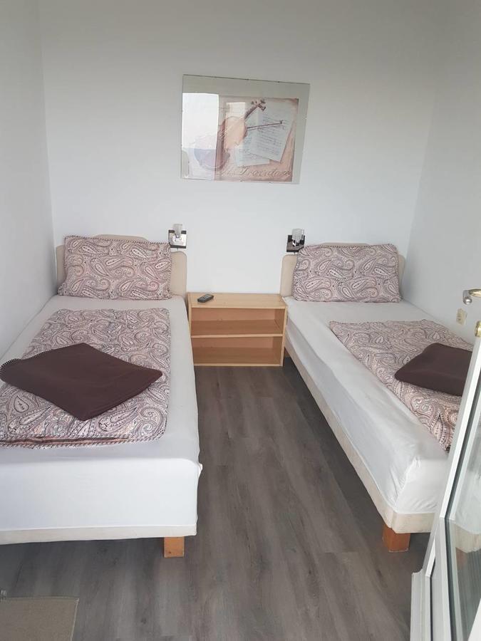Guesthouse Oaza Emi Dobra Voda Buitenkant foto