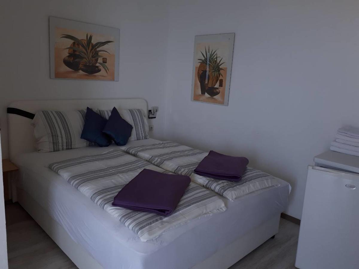 Guesthouse Oaza Emi Dobra Voda Buitenkant foto